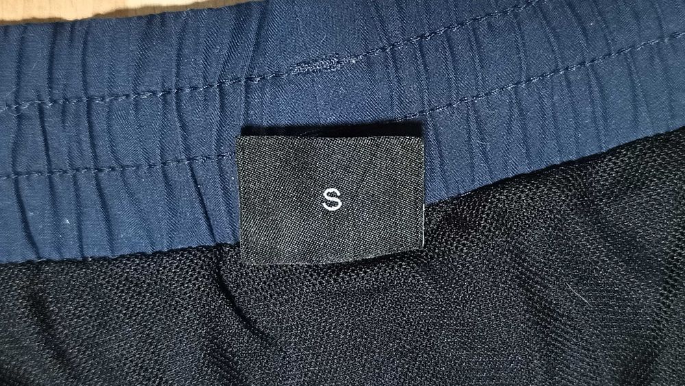 Męskie kąpielówki HUGO BOSS DOGFISH r.S stan idealny