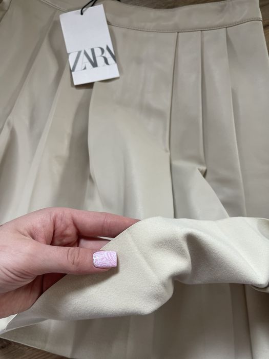 Zara спідниця