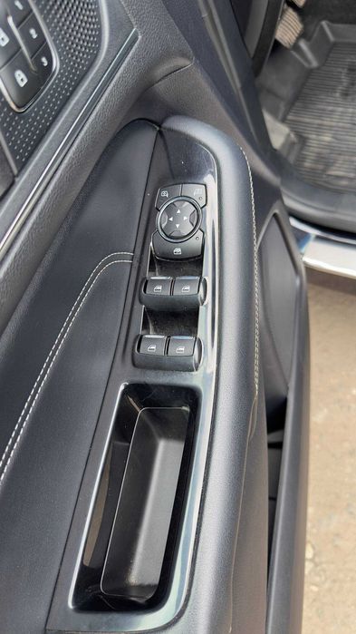 Продам Гарне авто FORD EDGE 2019 TITANIUM