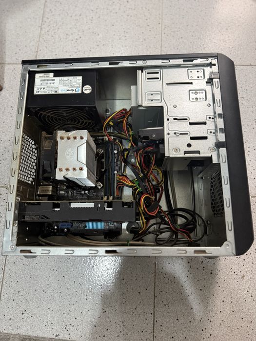 Torre Asus gaming474706134864373762