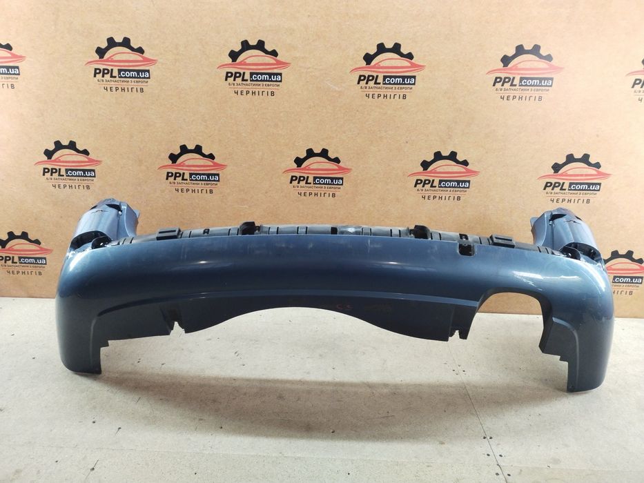 Peugeot 807 2002-2014 Citroen C8 бампер задний SEVEL