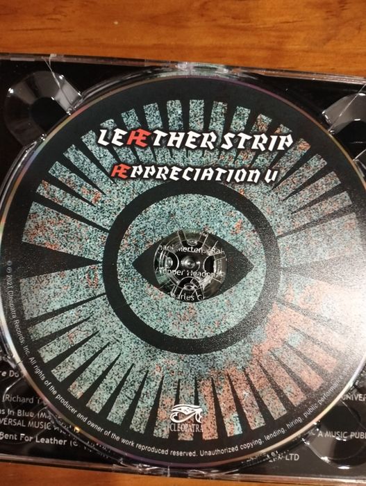 CD Lether Strip 
CD Lether Strip - Appreciation V 
Excelente estado de