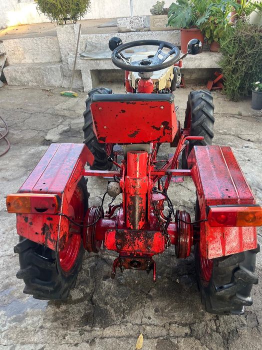 Trator Pascoal 21cv 4x4