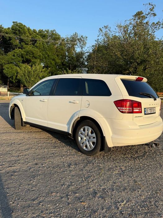 Продам DODGE journey