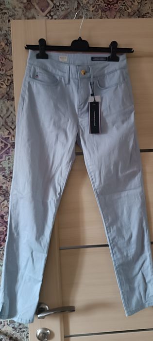 Штани Tommy Hilfiger на дівчинку