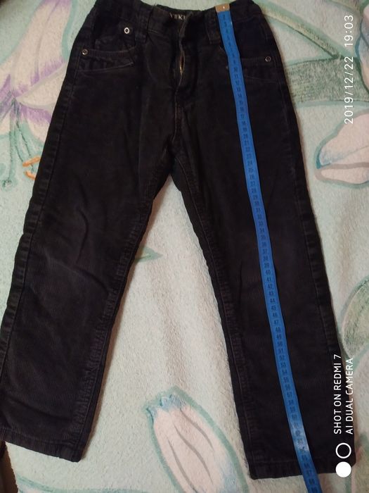 Вельветовые штаны