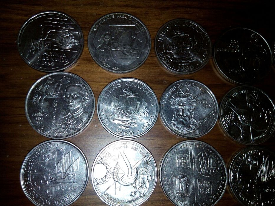 Moedas de escudos de colecção