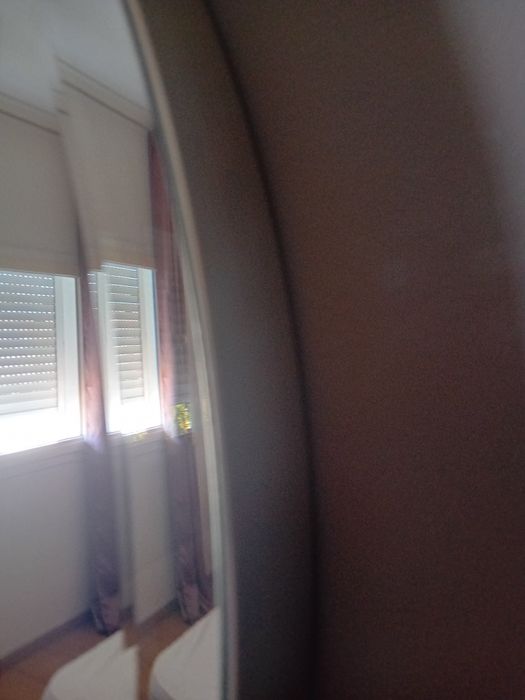 Vende-se Espelho IKEA 80cm – Sofre de sinceridade excessiva