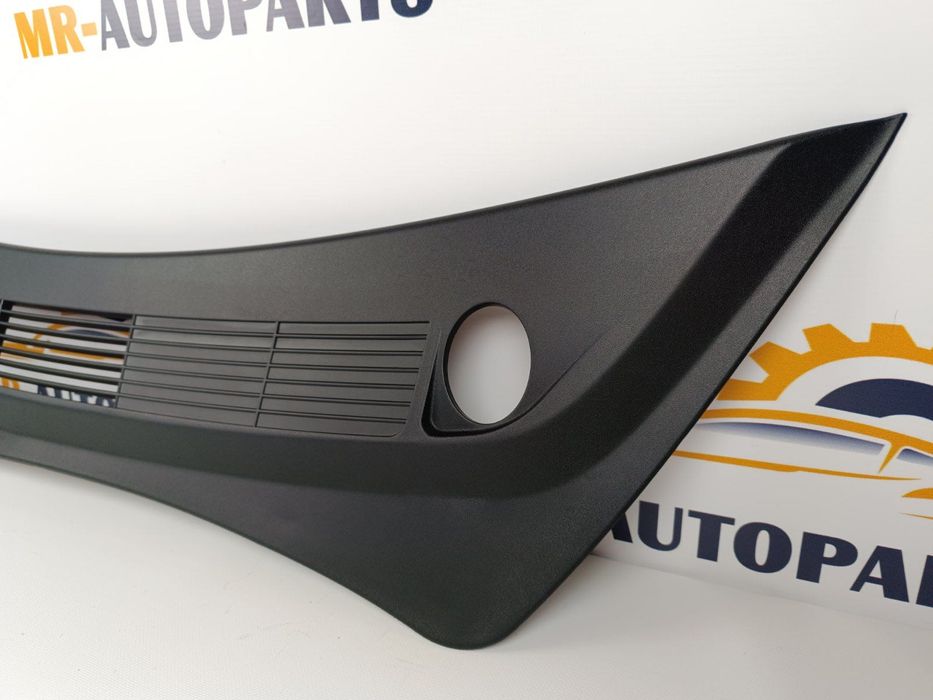 Підкапотний пластик жабо боксу задній Tesla Model 3 1081675-00-B