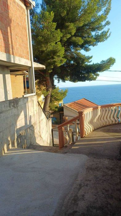 Бар. Зеленый пояс 3 улица. ЦЕЛЕБНЫЙ воздух. ЧУДО-вид! Рядом 2 квартиры