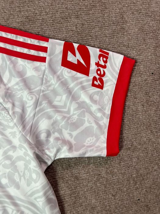 Benfica camisola alternativa 2026/27