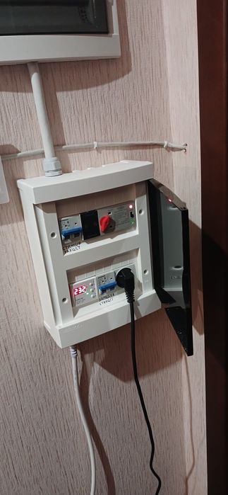 Якісно!Досвідчений електрик!