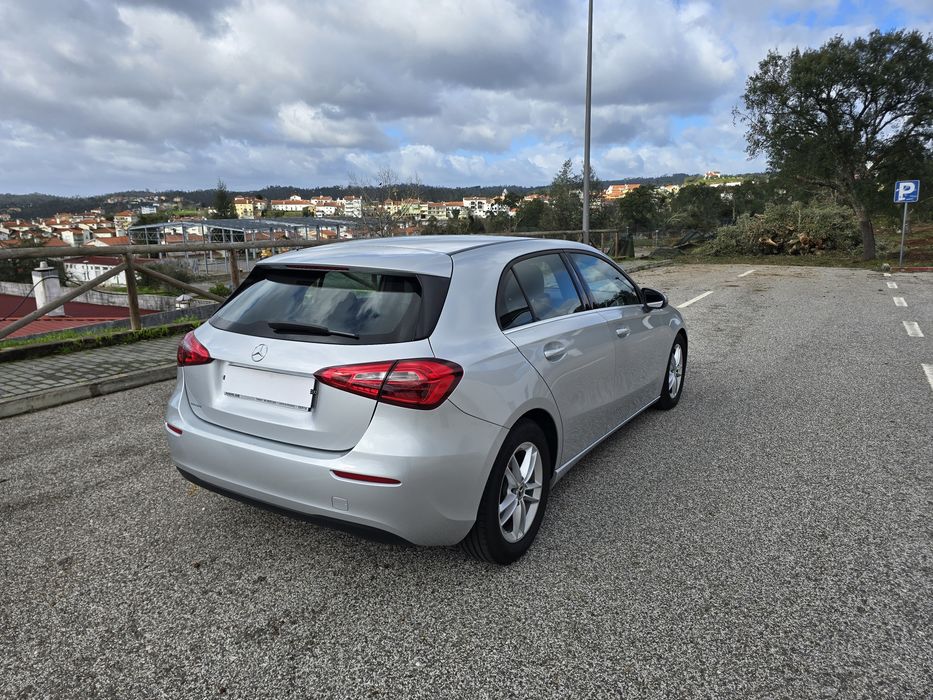 Mercedes-Benz A180 d Style Nacional 1 Dono Como Novo