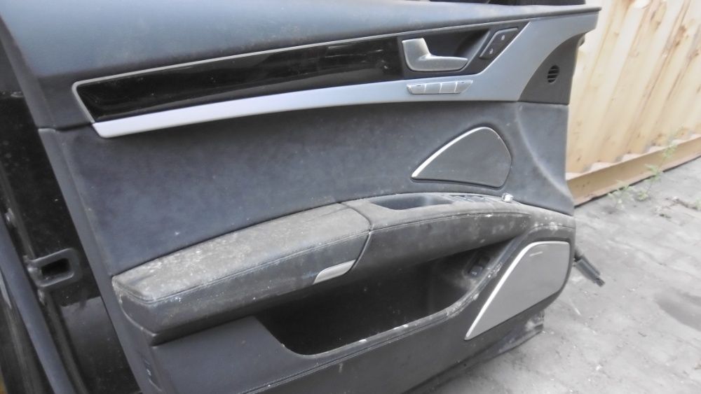 Drzwi przód lewe Audia A8 D4 LONG
