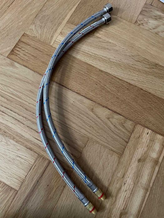 2 wężyki do baterii umywalkowej 3/8'' 44 cm