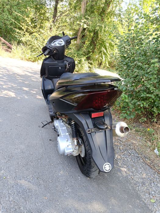 Мопед Suzuki Matrix Fada GY6 150