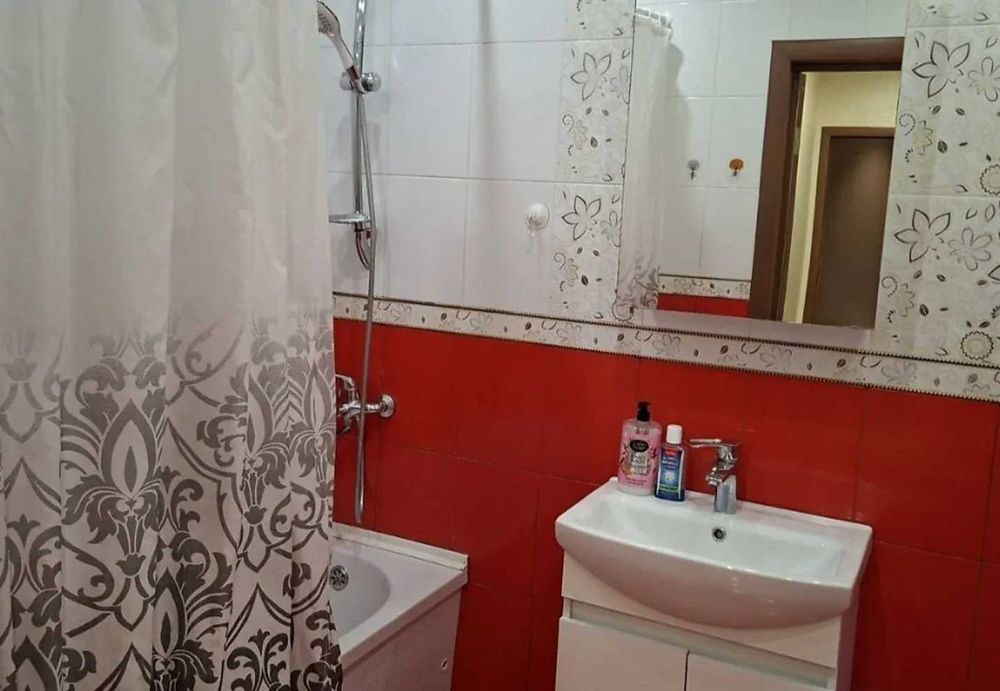 Продається 2 к.квартира - Каскад!