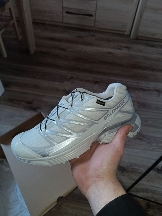 Buty Salomon XT-Pathway 2 białe sneakersy trekkingowe r 36.2/3 r 44