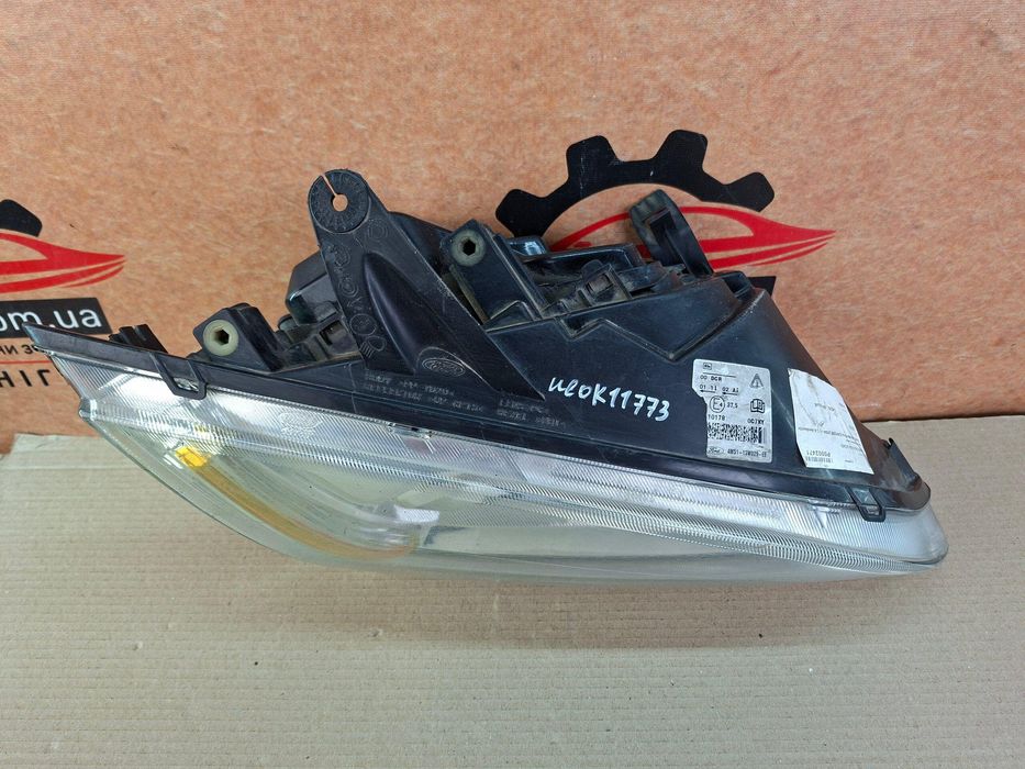 Ford Focus MK2 04-08 Фара передняя правая 4M51-13W029-EE блок розжига