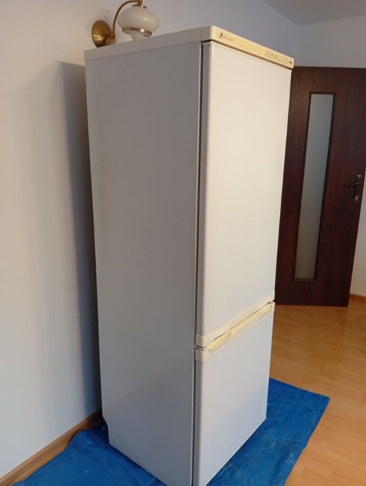 Lodówka biała sprawna