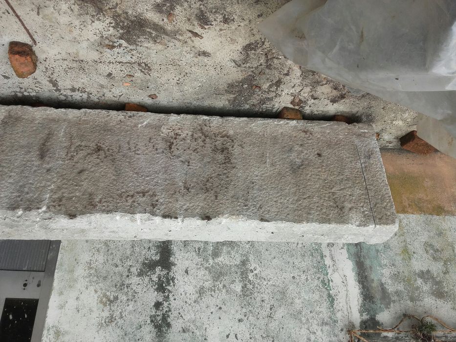 Pedra 2,20 24 60 alt.