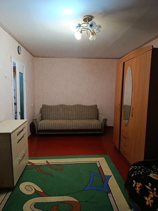 Сдам квартиру  в космическом районе