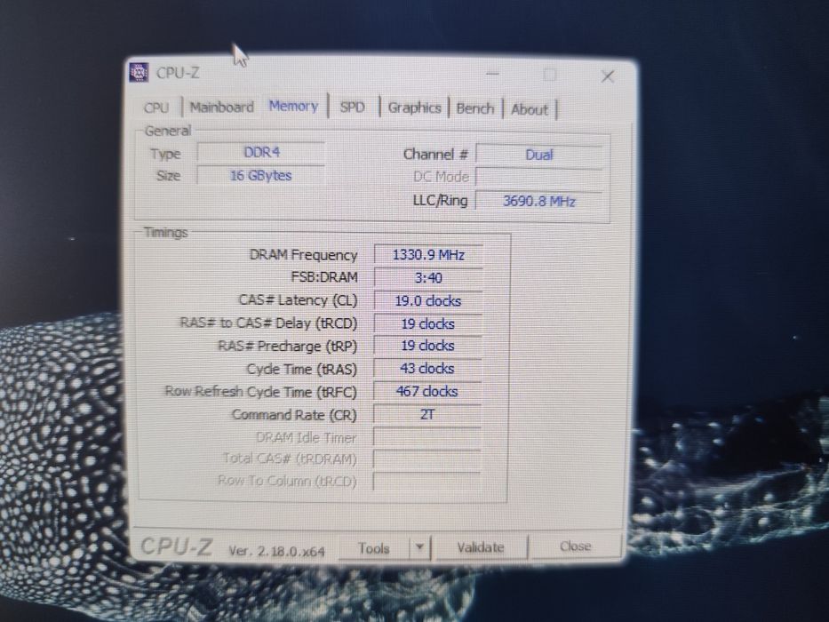 Komputer i7 9700 Radeon rx580 8 GB RAM 16 GB DDR4 Dysk 512GB SSD
