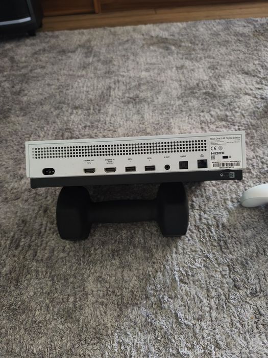 konsola Xbox one S