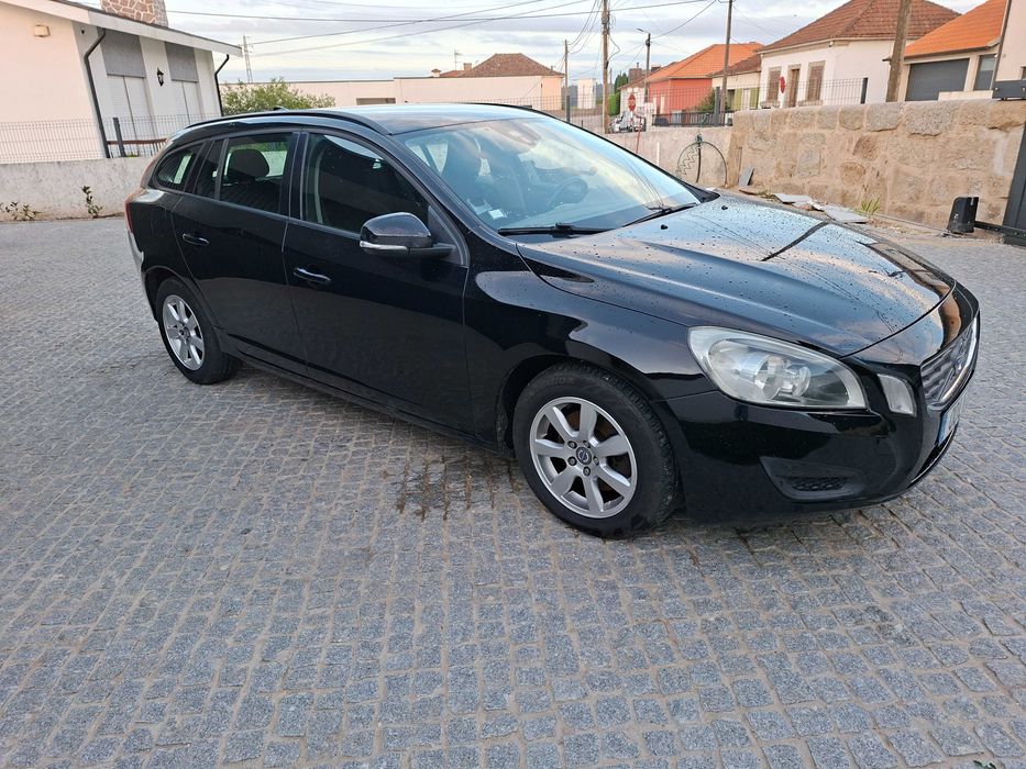 Volvo V60 1.6 D knetic