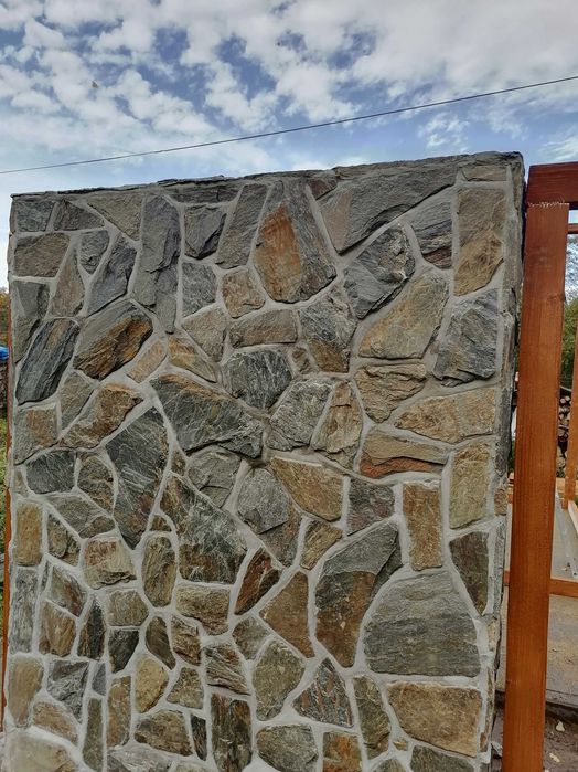 Łupek szarogłazowy na elewację ścianę taras gr 1-3 cm kamień naturalny