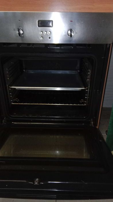Forno de Encastre Siemens Inox – Excelente Estado e Pronto a Usar
