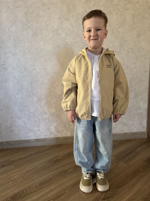 Легка куртка Zara