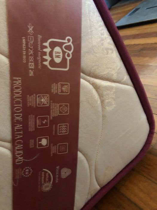 Vendo colchão casal