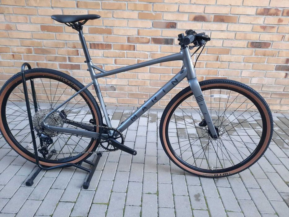 Nowy Rower Marin DSX 1 L szary gravel flat bar