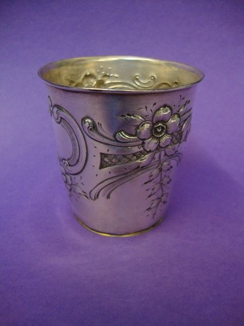 4 Copos antigos em prata