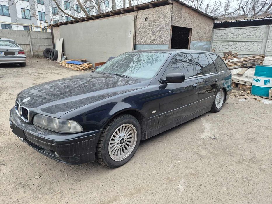 Дверь двери BMW e39 е39 универсал