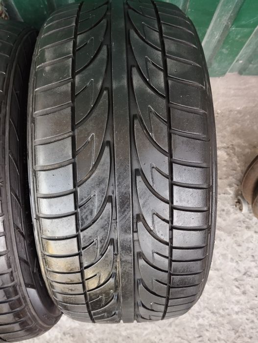 Пара літніх шин Bridgestone 215/40/16