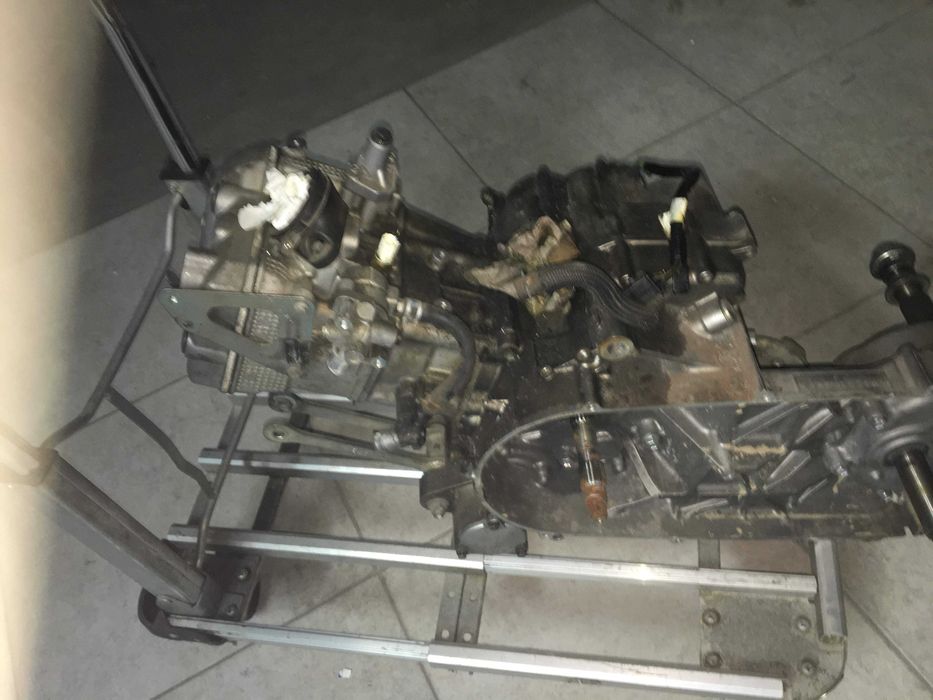 Motor BURGMAN 400cc  Vendo para peças