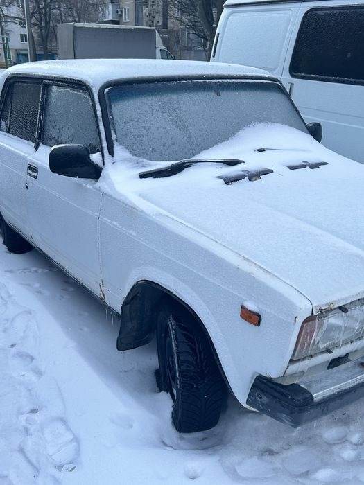 Жигули Ваз 2107 2001 год