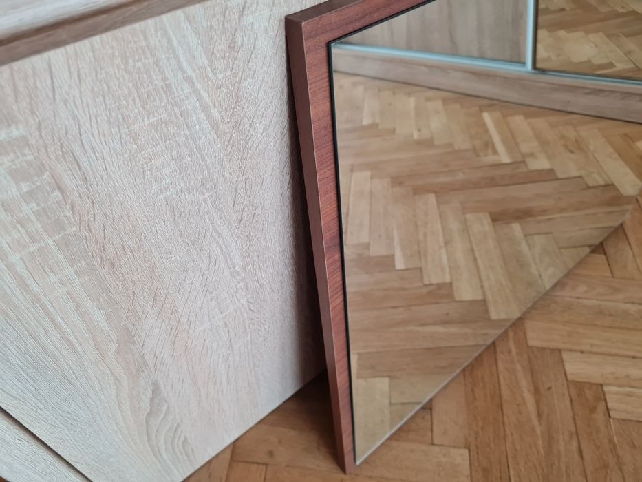 Lustro wiszące 76x60