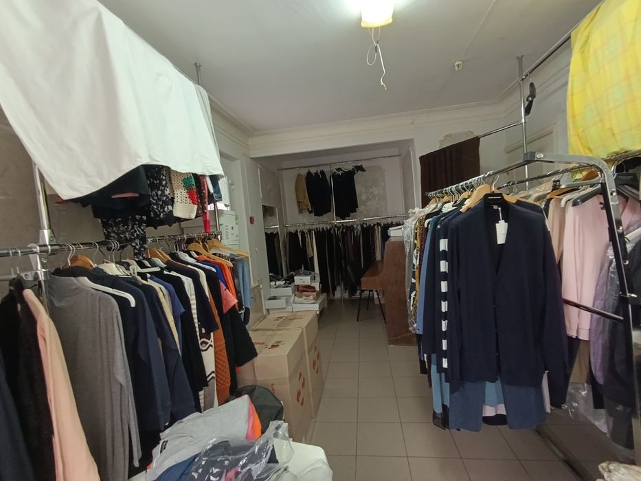 Продаж магазину в центрі