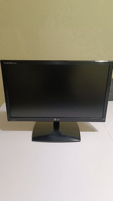 Монітор LG IPS225T / 22"