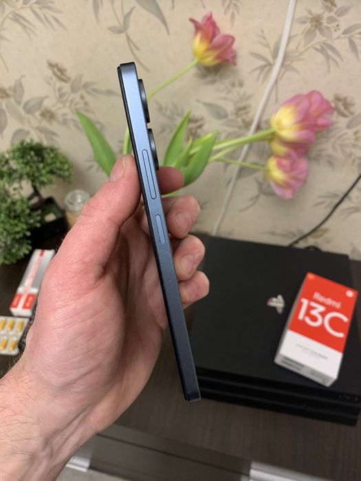 Продам Xiaomi Redmi 13C