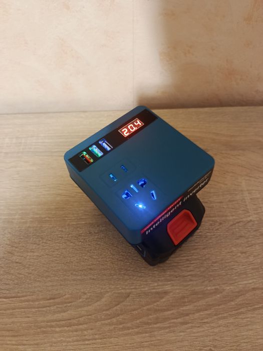 Инвертор  220 под аккумуляторы Макита 18-21