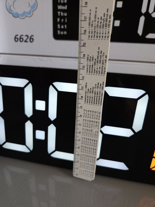 Часы LED настенные настольные с пультом 601  часи на стіну великі
