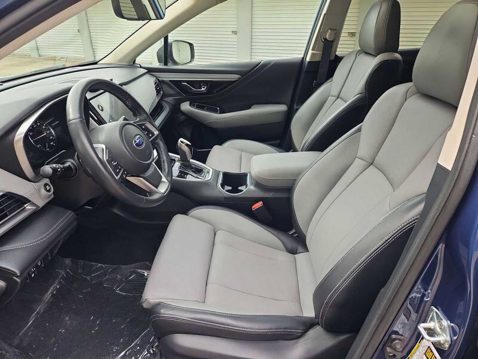 Subaru Outback Limited      2022