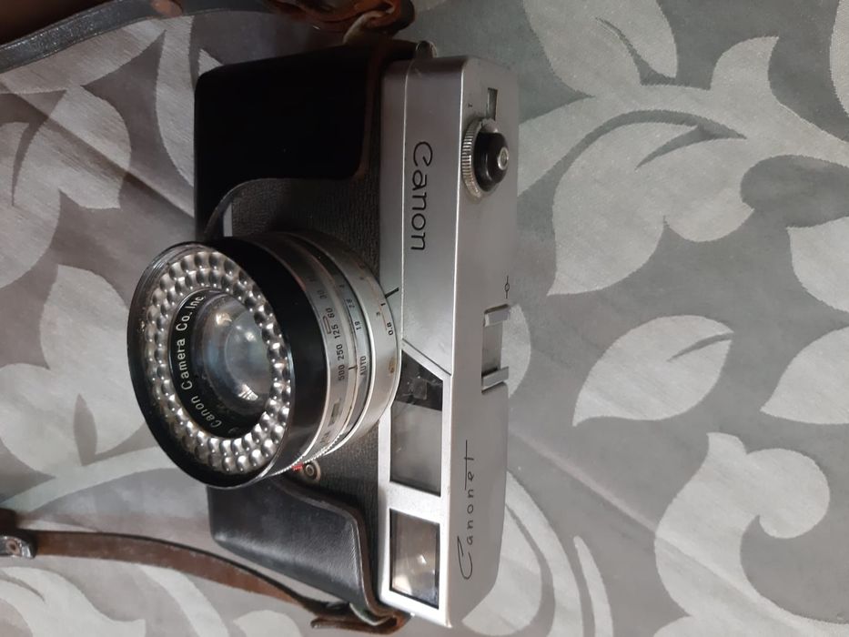 Máquina fotográfica antiga Canon