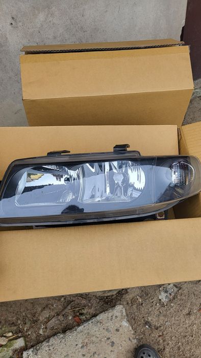 Reflektory seat leon 1