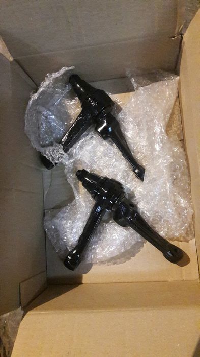 Маятник на 2шт підшипах JAPAN Опель Омега