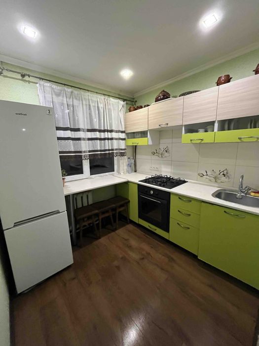 Оренда гарненької 3х кімн квартири в р-ні з/д вокзалу